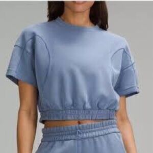 lululemon athletica softstreme gathered tshirt Light Blue Crop Top size 4